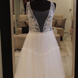 Brand New Wedding Dress Boho A-Line Tiered Backless Deep V